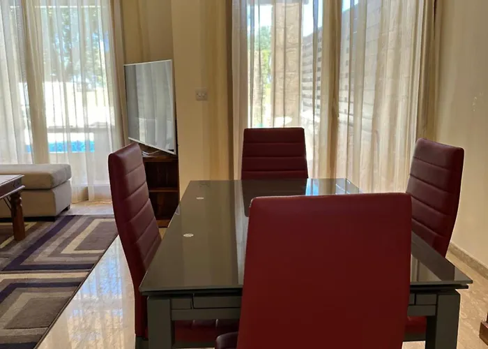 Nausicaa Private Pool & Hot Tub, Aphrodite Hills Golf *