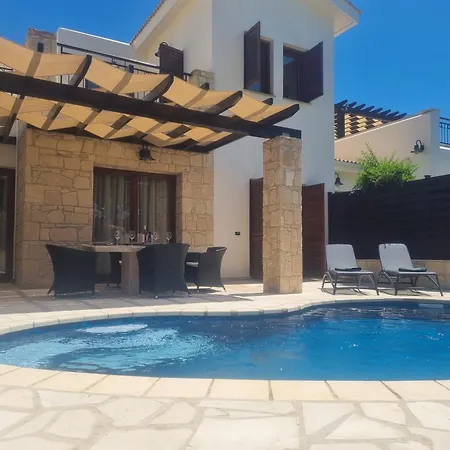 Nausicaa Private Pool & Hot Tub, Aphrodite Hills Golf * Kouklia