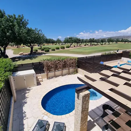 빌라 Nausicaa Private Pool & Hot Tub, Aphrodite Hills Golf *