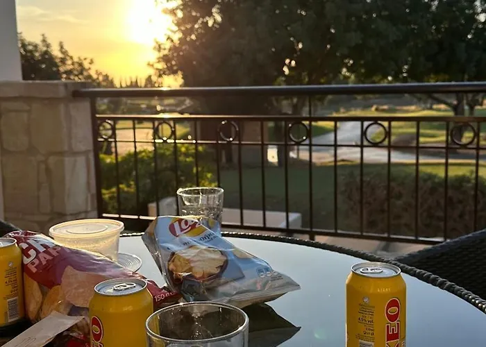 Villa Nausicaa Private Pool & Hot Tub, Aphrodite Hills Golf Kouklia