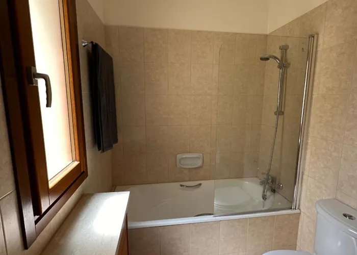 Nausicaa Private Pool & Hot Tub, Aphrodite Hills Golf * Kouklia